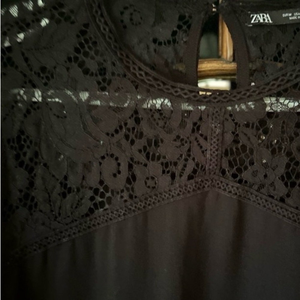 Zara Elegant Black Lace Sleeve Dress - Picture 2 of 8